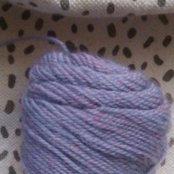 Lot of 5 Skeins of Fingering Yarn - Picture 10 of 11